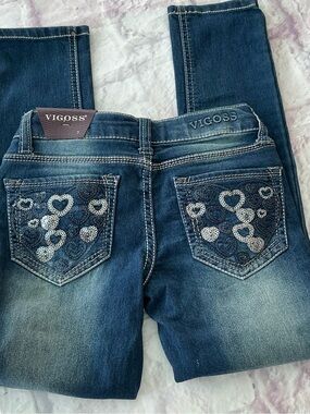 Vigoss Dark Blue Stretchy  Skinny Jeans with Sequin Heart Back Pockets
